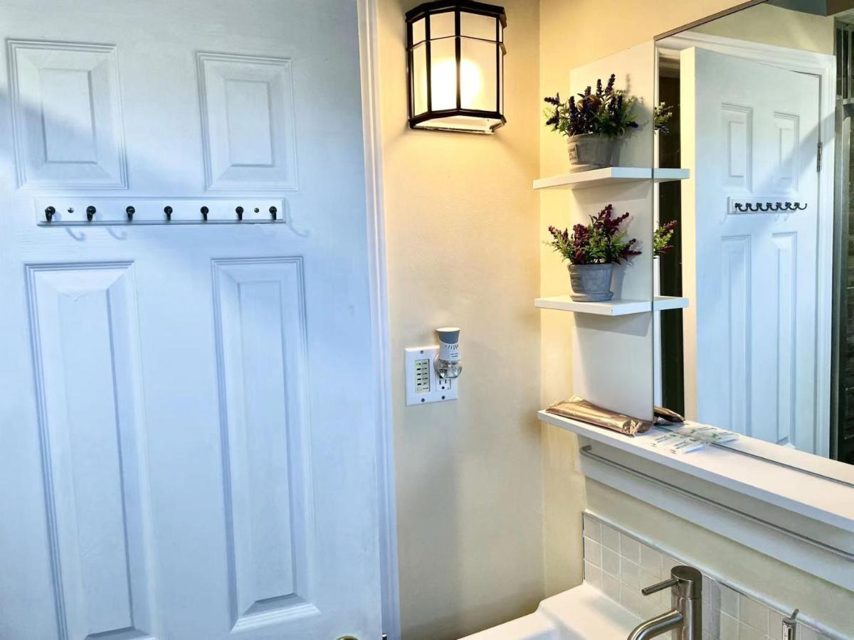 Perfect Home-Private Washrooms,Free Parking,High Speed Net Toronto Exteriör bild